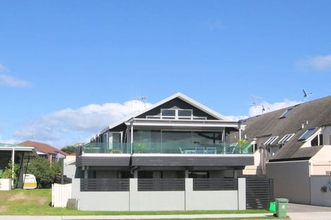 Photo of property in 42b Marine Parade, Mount Maunganui, 3116