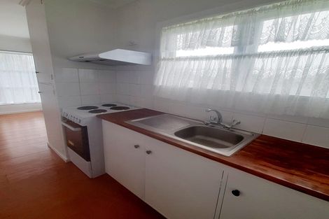 Photo of property in 10 Holland Road, Hillcrest, Auckland, 0627