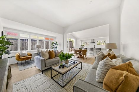 Photo of property in 16 Elliot Street, Riverhead, 0820