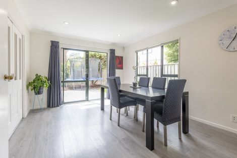 Photo of property in 203 Westchester Drive, Churton Park, Wellington, 6037