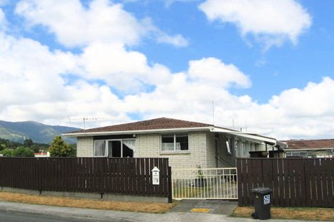 Photo of property in 1/3 Norbert Street, Brown Owl, Upper Hutt, 5018