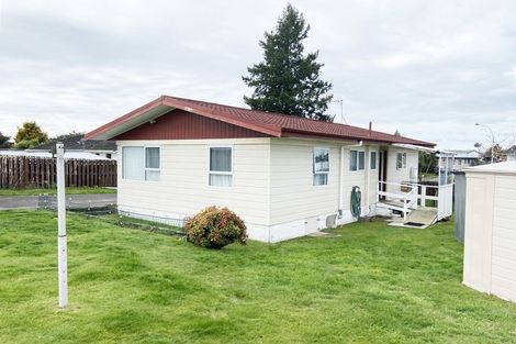 Photo of property in 8 Waimea Place, Tokoroa, 3420