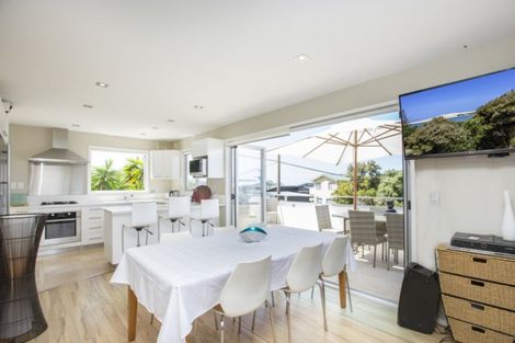 Photo of property in 32 Lincoln Street, Mangawhai Heads, Mangawhai, 0505