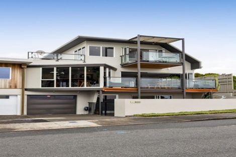 Photo of property in 36 Octavius Place, New Plymouth, 4312