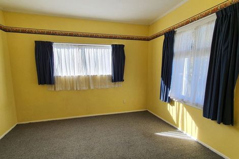 Photo of property in 90 Rhodes Street, Waimate, 7924