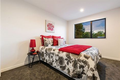 Photo of property in 627a Swanson Road, Swanson, Auckland, 0612