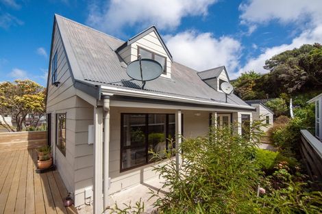 Photo of property in 27a Cortina Avenue, Johnsonville, Wellington, 6037