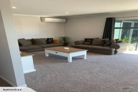 Photo of property in 4 Cassinia Close, Papamoa Beach, Papamoa, 3118