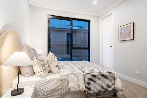 Photo of property in 14 Streamview Way, Long Bay, Auckland, 0630