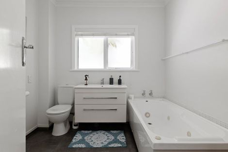 Photo of property in 1/104 The Ridgeway, Stoke, Nelson, 7011