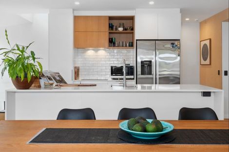 Photo of property in 23 Banks Avenue, Mount Maunganui, 3116