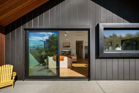 Photo of property in 11 Sarges Way, Lake Hawea, Wanaka, 9382