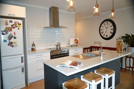 Photo of property in 3 Hurunui Drive, Te Awa, Napier, 4110