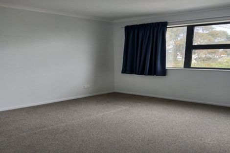 Photo of property in 6 Tuaiwi Street, Manukau, Auckland, 2104