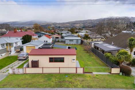 Photo of property in 27 Blyth Street, Cromwell, 9310