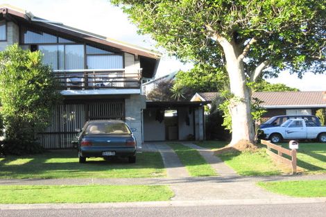 Photo of property in 10a Aratika Crescent, Otaki, 5512