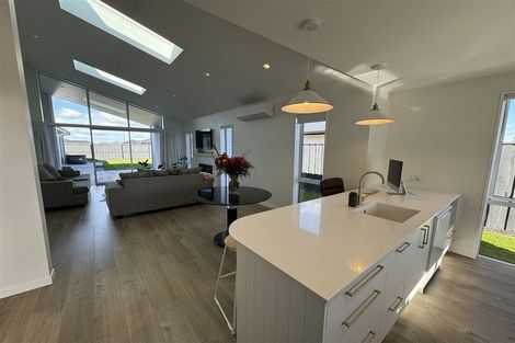 Photo of property in 4 Finstock Way, Rolleston, 7614