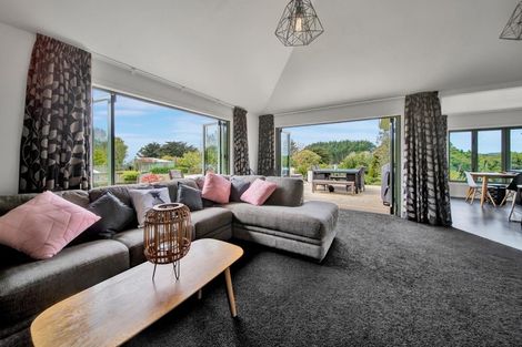 Photo of property in 255 Koru Road, Koru, New Plymouth, 4374