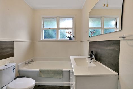 Photo of property in 37 Grove Street, Tinwald, Ashburton, 7700