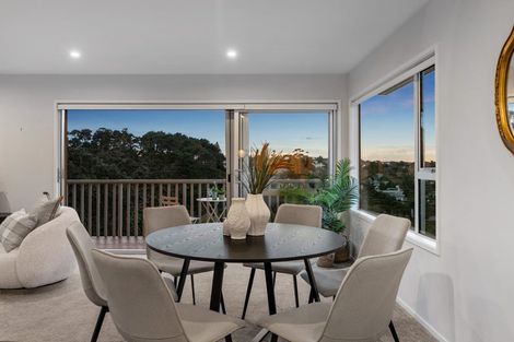 Photo of property in 1/98 Park Rise, Campbells Bay, Auckland, 0630