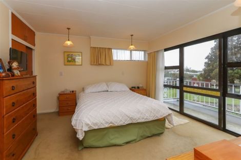 Photo of property in 4 Pokaka Place, Inglewood, 4330