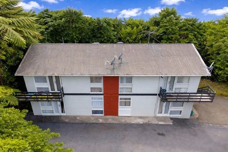 Photo of property in 9 Epsom Way, Karori, Wellington, 6012