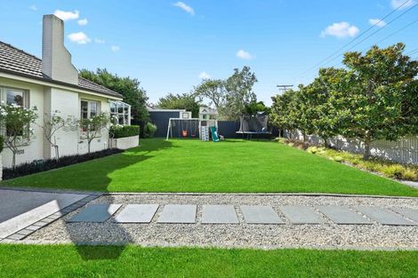 Photo of property in 31 Beerescourt Road, Beerescourt, Hamilton, 3200