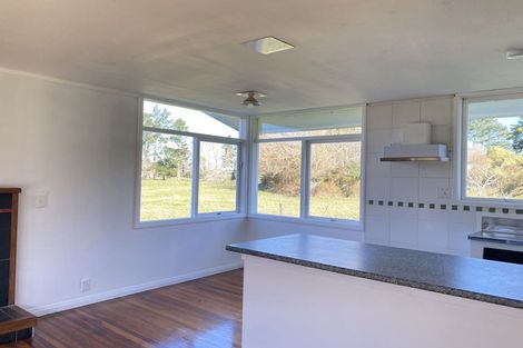 Photo of property in 98a Matua Road, Huapai, Kumeu, 0810