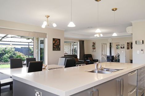 Photo of property in 6 Greenfield Place, Twizel, 7901