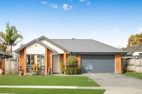 Photo of property in 30 Blackwood Drive, Wattle Downs, Auckland, 2103