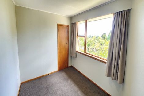 Photo of property in 2 Donnelly Street, Oakura, 4314