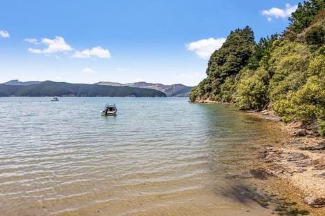 Photo of property in 16 Hakahaka Road, Port Underwood, Picton, 7281