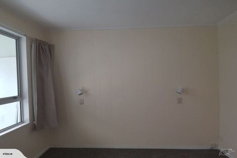 Photo of property in 11a Colchester Crescent, Newlands, Wellington, 6037