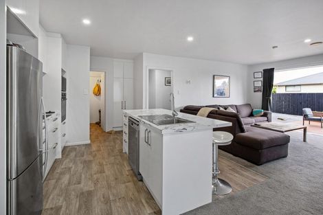 Photo of property in 19 Kathleen Crescent, Hornby, Christchurch, 8042