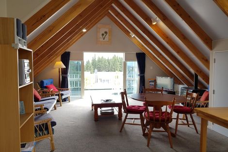 Photo of property in 16 O'neill Place, Lake Tekapo, 7999