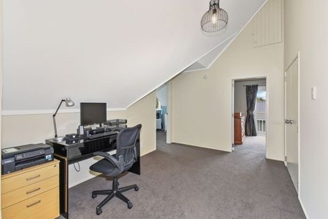 Photo of property in 17 Campbell Street, Waiuku, 2123