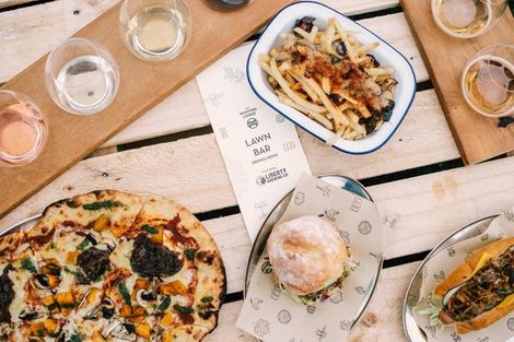 Photo of property in 138 Taupaki Road, Taupaki, 0782