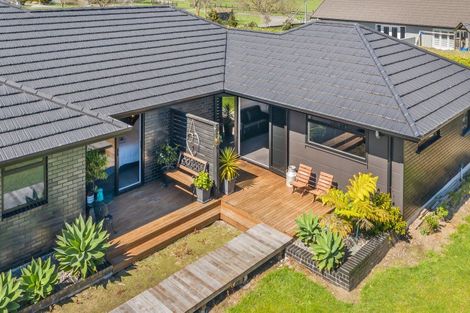 Photo of property in 35 Pinot Crescent, Ohau, 5570