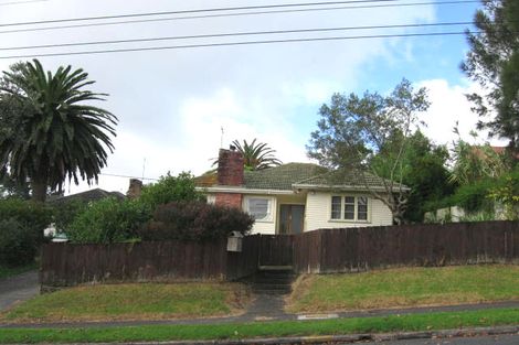 Photo of property in 1/90 Woodglen Road, Glen Eden, Auckland, 0602