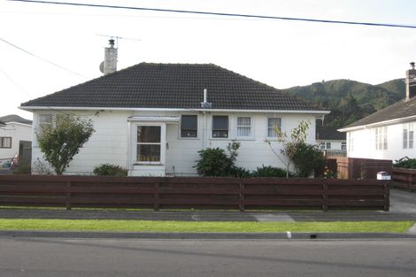 Photo of property in 1 Butler Street, Naenae, Lower Hutt, 5011