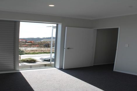 Photo of property in 49 Glidepath Road, Hobsonville, Auckland, 0616