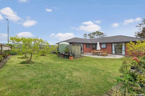 Photo of property in 55 Tiriwa Drive, Massey, Auckland, 0614