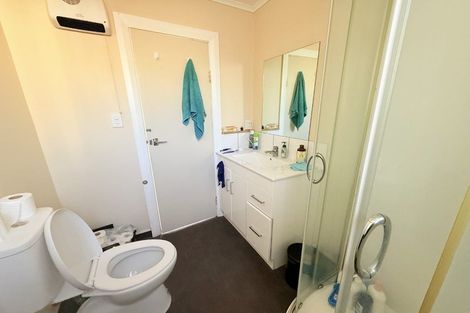 Photo of property in 2 Henry Street, Kilbirnie, Wellington, 6022