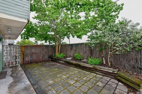 Photo of property in 4/267 Pages Road, Wainoni, Christchurch, 8061