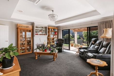 Photo of property in 2 Brackenburn Drive, Ohauiti, Tauranga, 3112