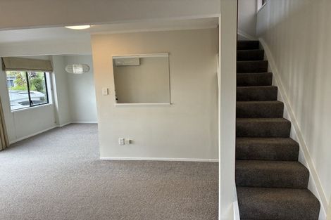 Photo of property in 11/15 Roseberry Avenue, Birkenhead, Auckland, 0626