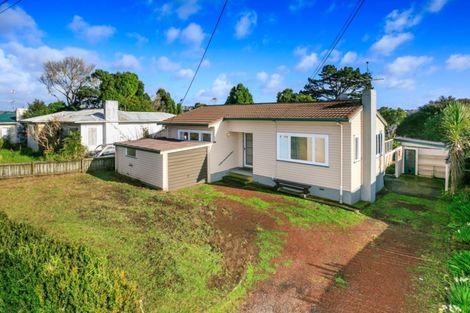 Photo of property in 62 College Road, Northcote, Auckland, 0627