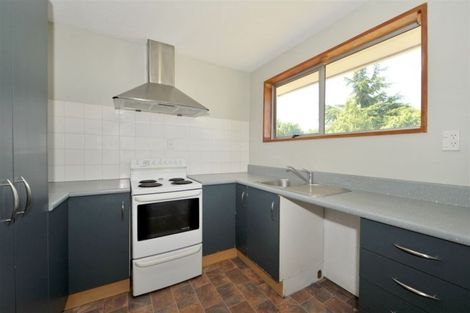 Photo of property in 16 Mckellar Place, Hornby, Christchurch, 8042