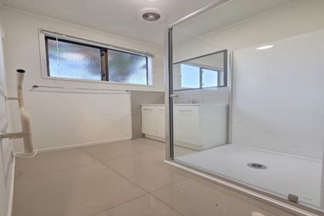 Photo of property in 14 Waimana Road, Conifer Grove, Takanini, 2112