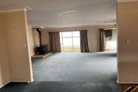 Photo of property in 27a St Annes Crescent, Wattle Downs, Auckland, 2103